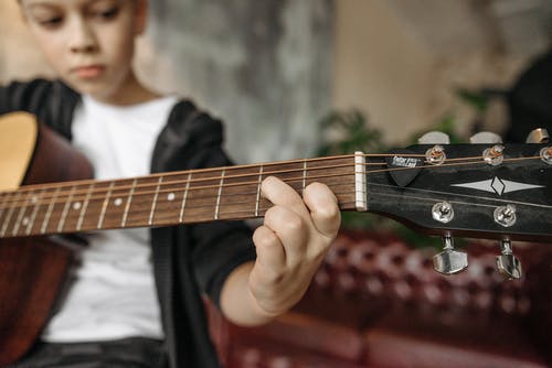张云雷《探清水河吉他谱》-A调-龙杯吉他